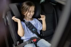 Britax Römer Kidfix III S Burgundy Red 15-36kg / Gruppe 2-3 -Britax Römer 45556 9 230978 5