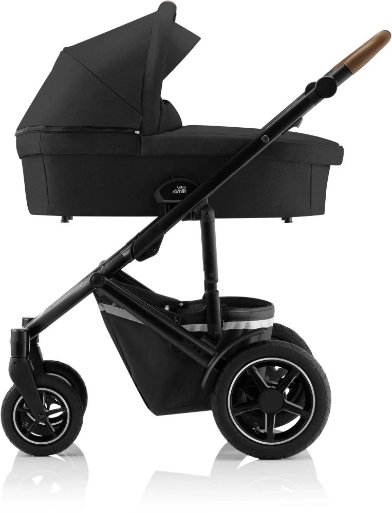 Britax Römer 2023 SMILE III Babywanne Space Black 1 Britax Römer 2023 SMILE III Babywanne Space Black