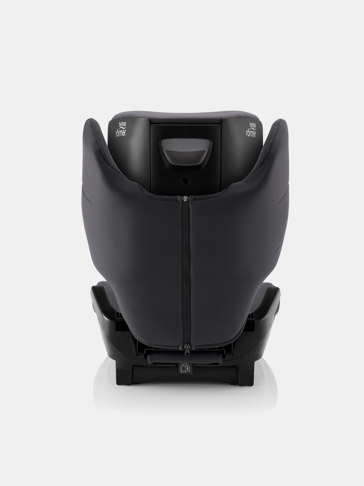 Britax Römer Adventure Plus I-Size Midnight Grey 5 Britax Römer Adventure Plus I-Size Midnight Grey – Bild 5